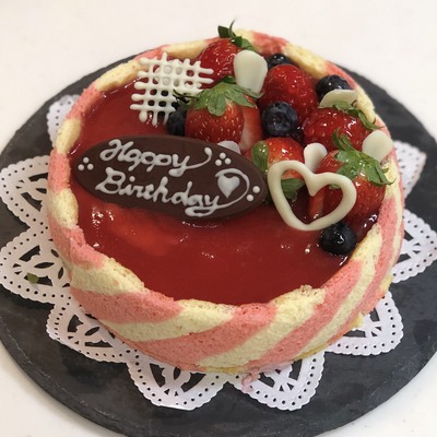 誕生日ケーキ